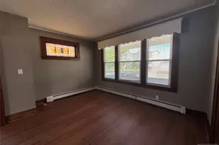 138 Carlton Ave, East Rutherford, NJ 07073 - Photo 7