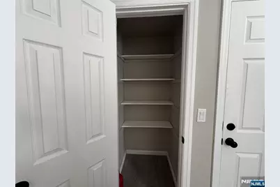 138 Carlton Avenue, East Rutherford, NJ 07073 - Photo 5