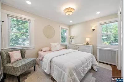 552 Hillcrest Road, Ridgewood, NJ 07450 - Photo 17