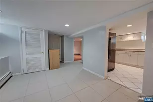 33 Fournier Crescent, Elmwood Park, NJ 07407 - Photo 15