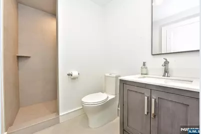 17 Grandview Avenue, Upper Saddle River, NJ 07458 - Photo 25