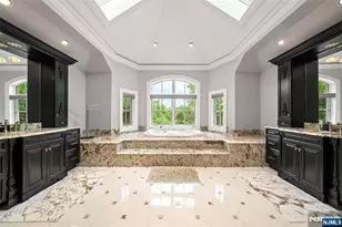 675 Summit St, Englewood Cliffs, NJ 07632 - Photo 25