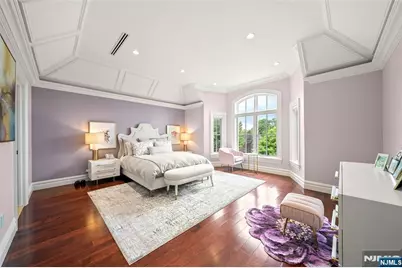 675 Summit Street, Englewood Cliffs, NJ 07632 - Photo 31