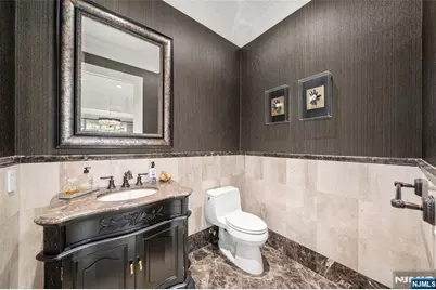 675 Summit Street, Englewood Cliffs, NJ 07632 - Photo 17