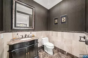 675 Summit St, Englewood Cliffs, NJ 07632 - Photo 17