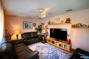 271 S Blvd, Saddle Brook Township, NJ 07663 - Photo 3