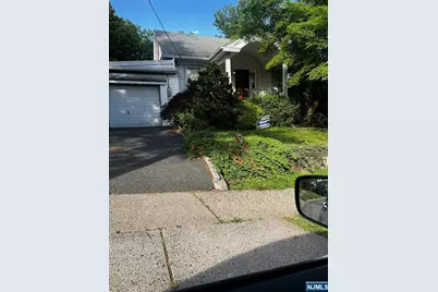 8 Beach Road, Verona, NJ 07044 - Photo 3