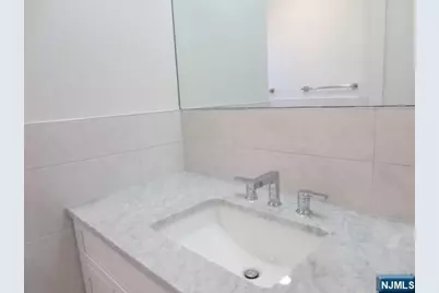 427 Westview Place A #A, Fort Lee, NJ 07024 - Photo 11