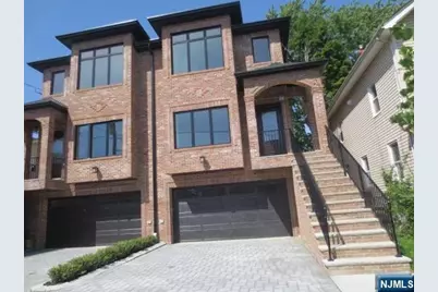 427 Westview Place A #A, Fort Lee, NJ 07024 - Photo 1