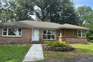 166 Midwood Rd, Paramus, NJ 07652 - Photo 1