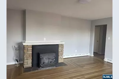 166 Midwood Road, Paramus, NJ 07652 - Photo 7