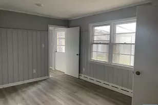 166 Midwood Rd, Paramus, NJ 07652 - Photo 15