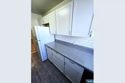 90 Prospect Avenue 2D #2D, Hackensack, NJ 07601 - Photo 7