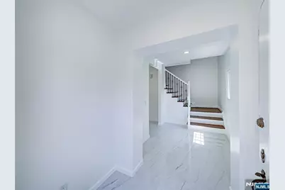 217 Heywood Avenue, Orange, NJ 07050 - Photo 21