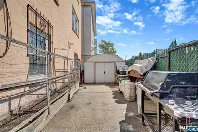103 Houston Street, Newark, NJ 07105 - Photo 29