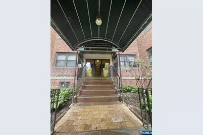 2329 Hudson Terrace C 9 #C 9, Fort Lee, NJ 07024 - Photo 3