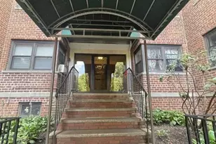 2329 Hudson Terrace C 9, Fort Lee, NJ 07024 - Photo 3