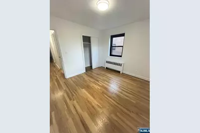 2329 Hudson Terrace C 9 #C 9, Fort Lee, NJ 07024 - Photo 13