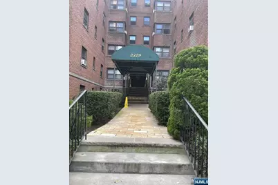 2329 Hudson Terrace C 9 #C 9, Fort Lee, NJ 07024 - Photo 1