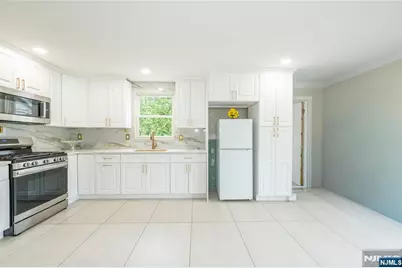 1022 Ringwood Avenue, Wanaque, NJ 07420 - Photo 11