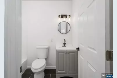 105 10th Street, Passaic, NJ 07055 - Photo 35