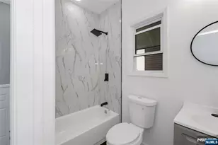 105 10th St, Passaic, NJ 07055 - Photo 19
