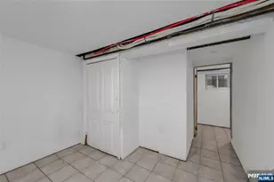 105 10th St, Passaic, NJ 07055 - Photo 41