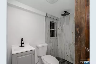 105 10th Street, Passaic, NJ 07055 - Photo 43