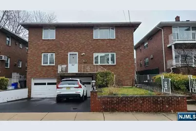 2152 South Street 1st Fl #1st Fl, Fort Lee, NJ 07024 - Photo 1