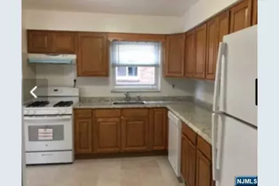 2152 South Street 1st Fl #1st Fl, Fort Lee, NJ 07024 - Photo 5
