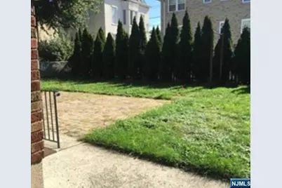 2152 South Street 1st Fl #1st Fl, Fort Lee, NJ 07024 - Photo 3