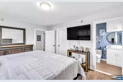 26 Arlington Boulevard, North Arlington, NJ 07031 - Photo 13