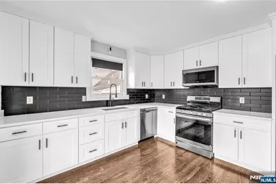 26 Arlington Boulevard, North Arlington, NJ 07031 - Photo 9