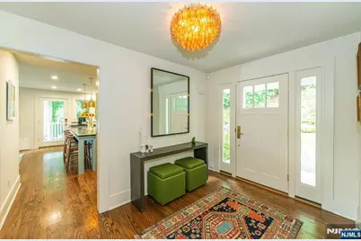 487 Highland Avenue, Montclair, NJ 07043 - Photo 5