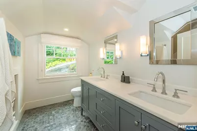 487 Highland Avenue, Montclair, NJ 07043 - Photo 35