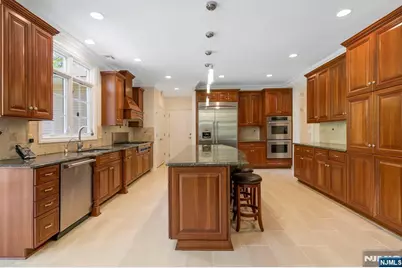 17 Constitution Avenue, Roxbury Township, NJ 07876 - Photo 27