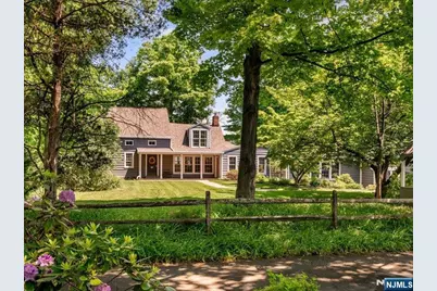 190 Passaic Avenue, Roseland, NJ 07068 - Photo 1