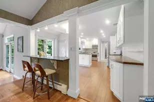 5 Monroe Dr, Mahwah, NJ 07430 - Photo 9
