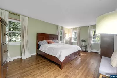 5 Monroe Drive, Mahwah, NJ 07430 - Photo 19
