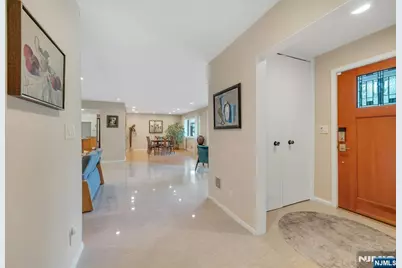 130 Pearl Brook Drive, Clifton, NJ 07013 - Photo 7