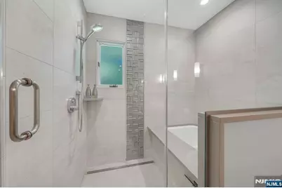 130 Pearl Brook Drive, Clifton, NJ 07013 - Photo 23