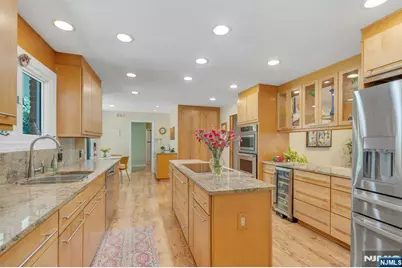 130 Pearl Brook Drive, Clifton, NJ 07013 - Photo 17