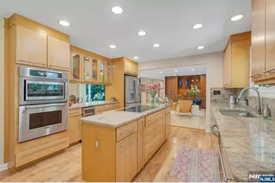 130 Pearl Brook Drive, Clifton, NJ 07013 - Photo 15