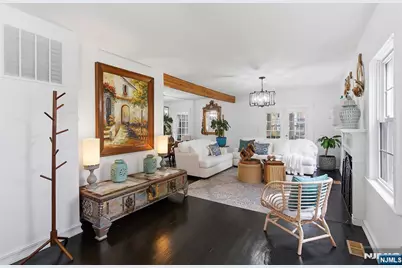475 Albert Place, New Milford, NJ 07646 - Photo 5