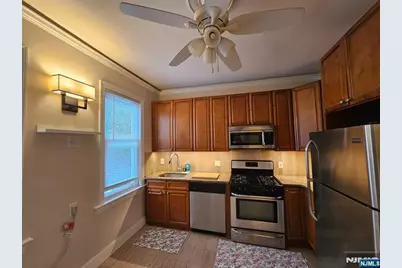 19 Albert Street 2F #2F, Garfield, NJ 07026 - Photo 3