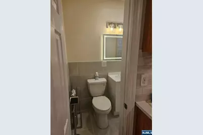 19 Albert Street 2F #2F, Garfield, NJ 07026 - Photo 13