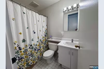 100 Carlyle 5J North #5J North, Cliffside Park, NJ 07010 - Photo 19