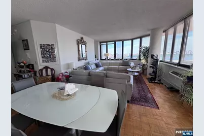 100 Carlyle 5J North #5J North, Cliffside Park, NJ 07010 - Photo 5