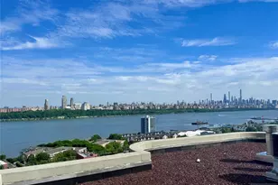 100 Carlyle 5J N, Cliffside Park, NJ 07010 - Photo 23