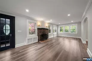 243 Jefferson Ave, Cresskill, NJ 07626 - Photo 5